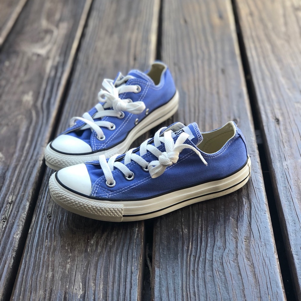 Converse - Picture 2 of 6